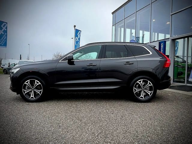 Volvo XC60 Momentum
