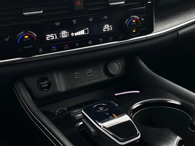 Nissan X-trail AWD Tekna