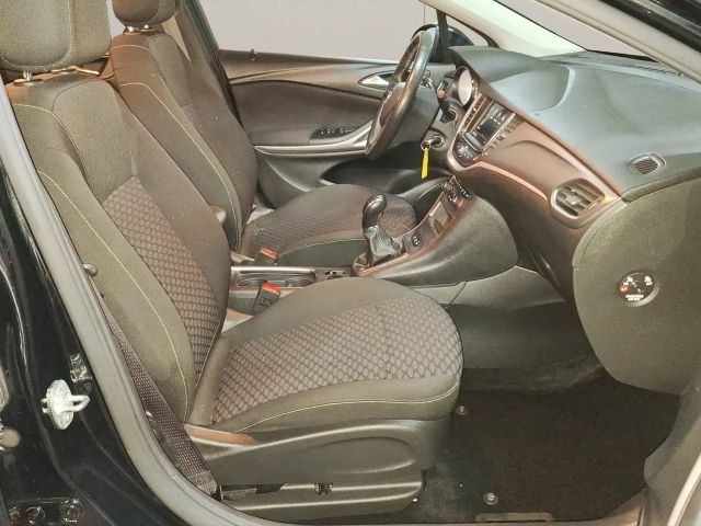 Opel Astra 1.2 Turbo Edition Turbo