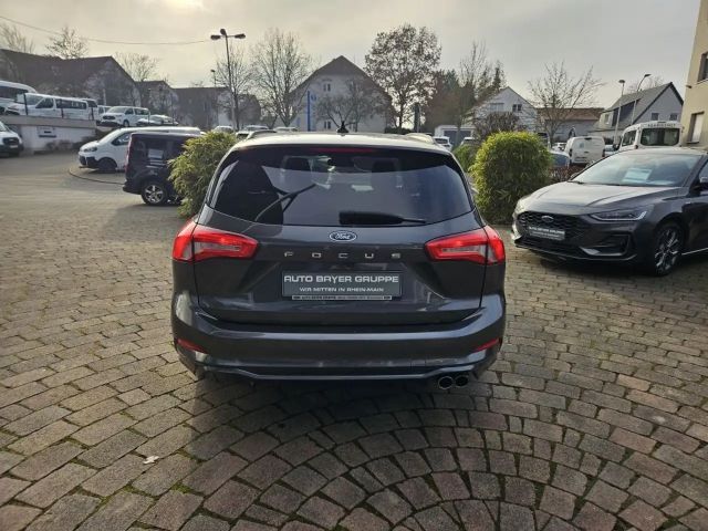 Ford Focus EcoBoost ST Line Wagon