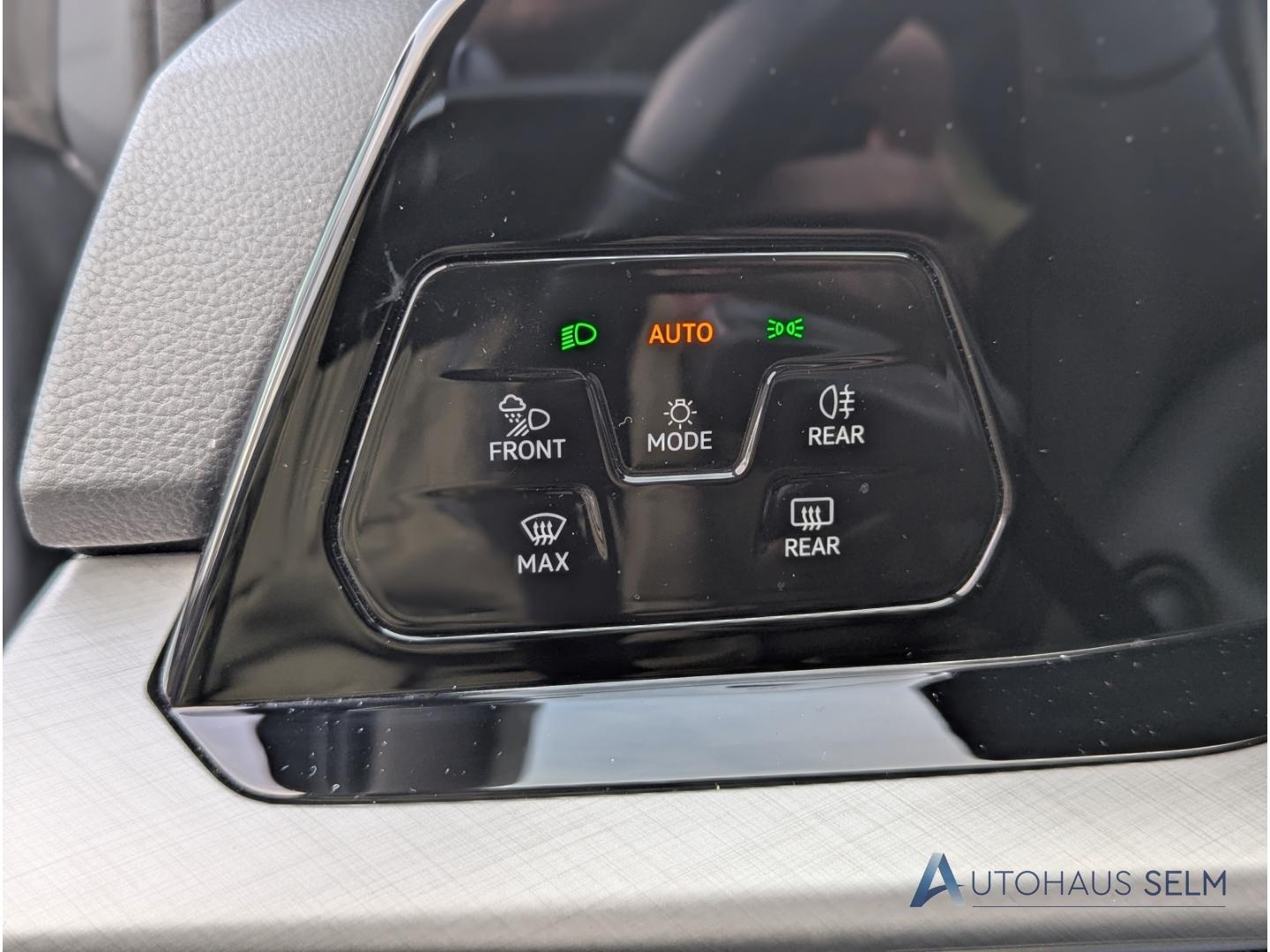 Volkswagen Golf 1.5 TSI Golf VIII Life