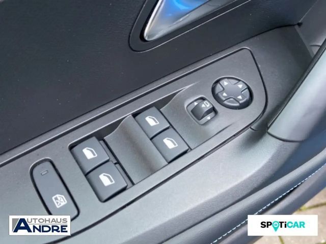 Peugeot 2008 (e-)Allure*Keyless*Sitzheizung