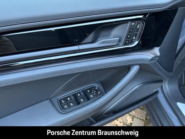 Porsche Panamera 4 E-Hybrid