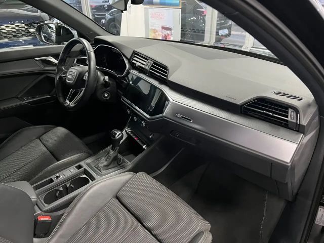 Audi Q3 45 TFSI Hybride S-Line