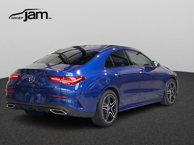 Mercedes-Benz CLA 200 AMG Line Coupé