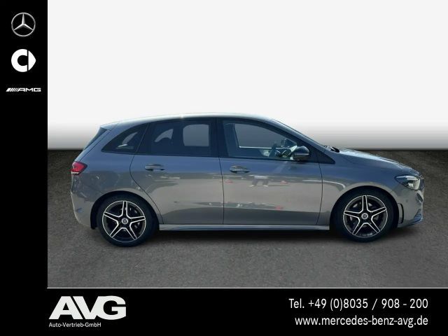Mercedes-Benz B 200 AMG Line