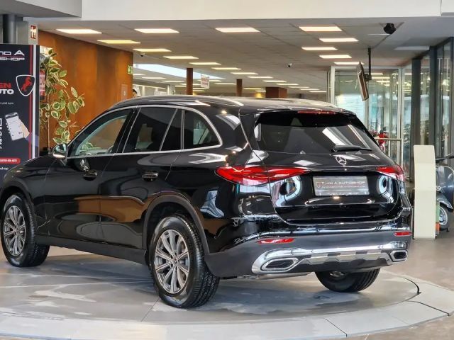 Mercedes-Benz GLC 200 4MATIC GLC 200 d