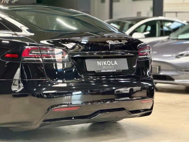 Tesla Model S Long Range