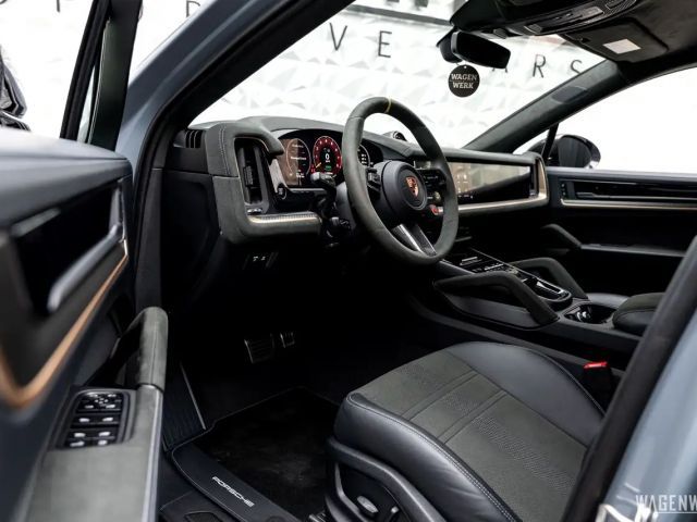 Porsche Cayenne Coupé E-Hybrid Turbo