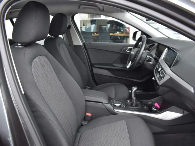 BMW 118 118i Advantage pakket Sedan