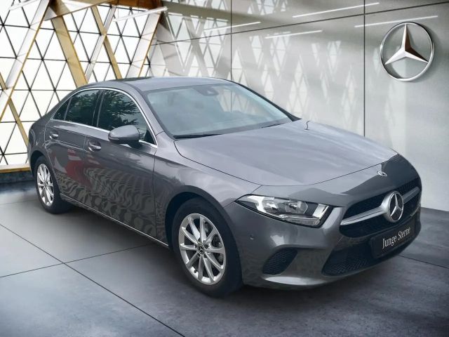 Mercedes-Benz A 180 Progressive