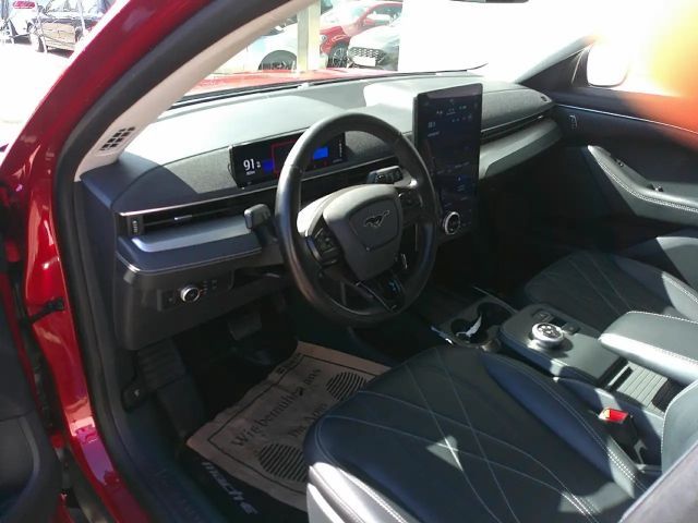 Ford Mustang Mach-E Standard range