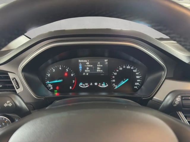 Ford Focus Cool & Connect EcoBoost Wagon