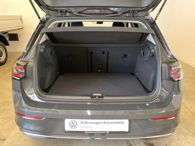 Volkswagen Golf 1.5 eTSI DSG Golf VIII Style