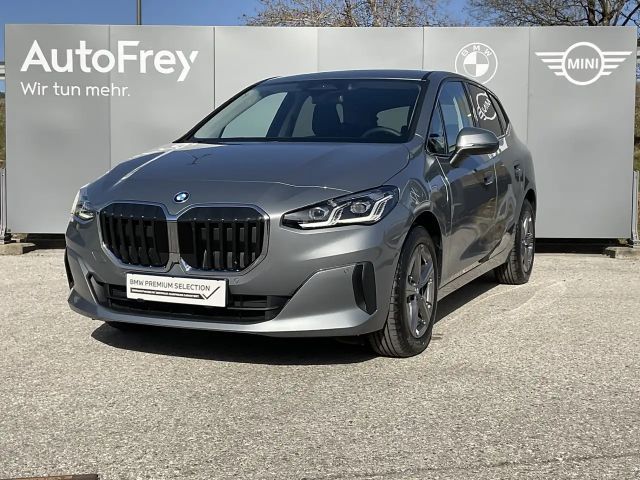 BMW 225 Sedan xDrive