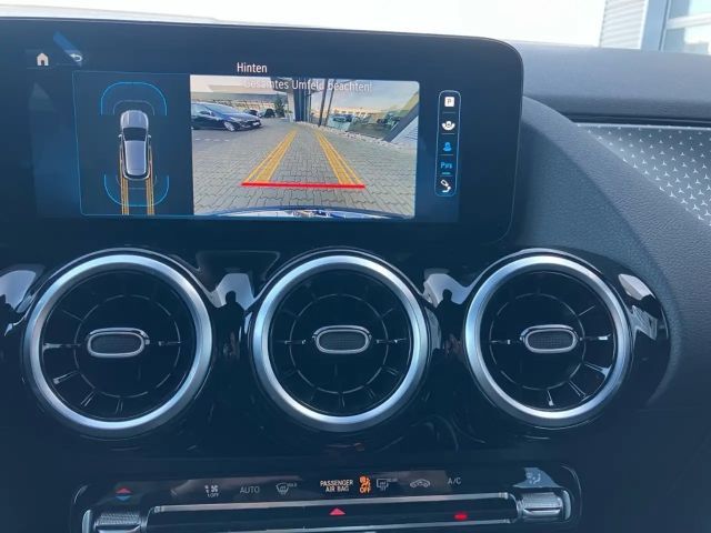 Mercedes-Benz GLA 180 Progressive