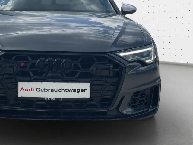 Audi S6 Quattro