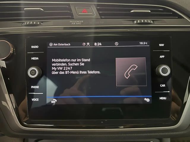 Volkswagen Touran 2,0 TDI *NAVI*ACC*AHK*PANO*PDC vo/hi*Elektr. He...