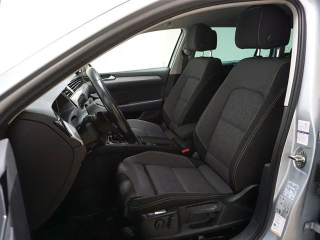 Volkswagen Passat 2.0 TDI Business DSG