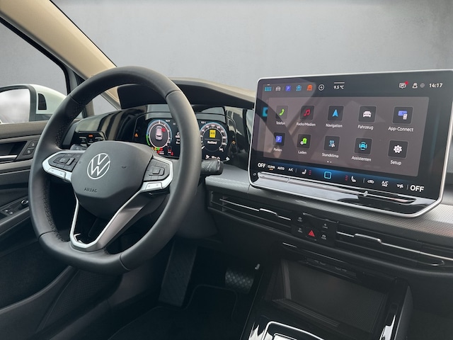 Volkswagen Golf DSG Style eHybrid