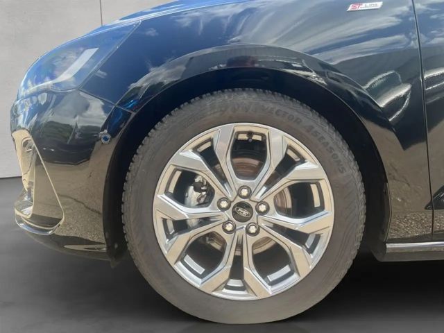 Ford Focus ST Line Wagon