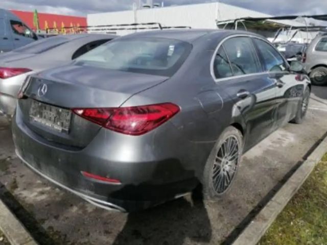 Mercedes-Benz C 200 Sedan