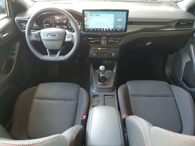 Ford Focus EcoBoost ST Line Wagon