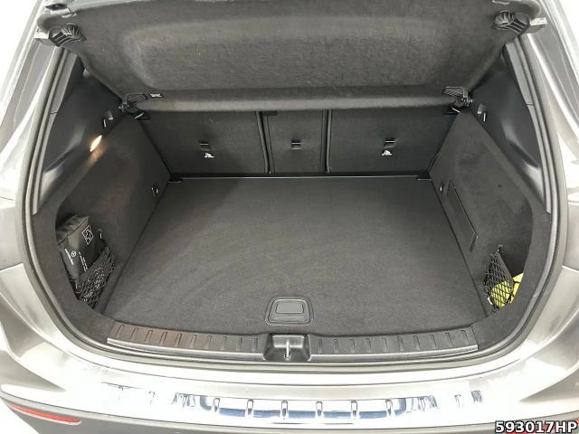 Mercedes-Benz GLA 200 Progressive