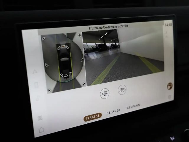 Land Rover Defender 110 Dynamic SE