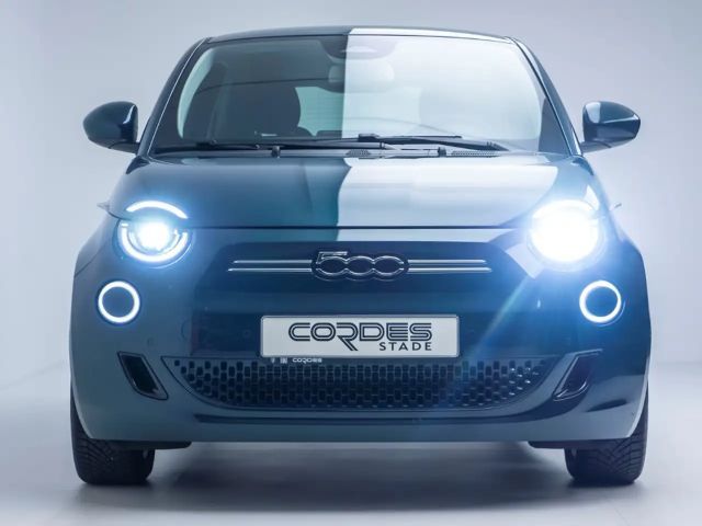 Fiat 500 Klimaautomatik, LED, PDC + Kamera, Allwetter, Carp