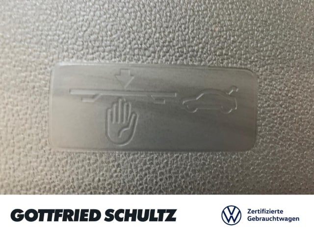 Volkswagen T-Roc T-Roc GOAL TSI NAVI SITZHEIZUNG EINPARKHILFE LED