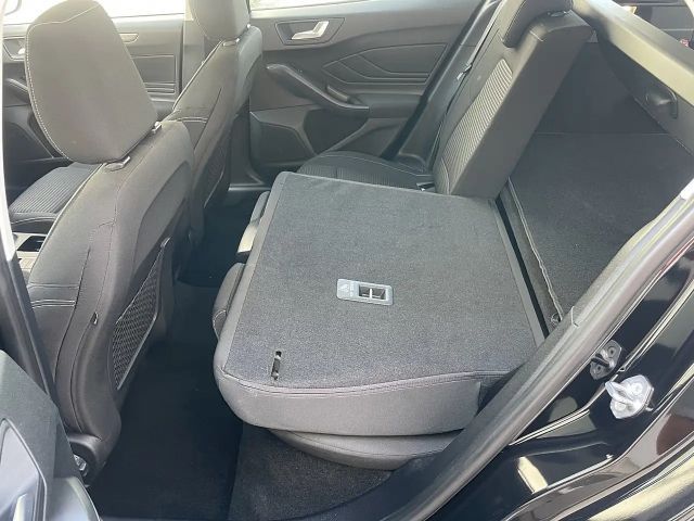 Ford Focus EcoBoost Titanium Wagon