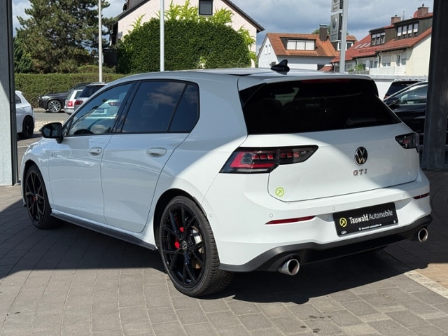 Volkswagen Golf DSG Golf VIII IQ.Drive Style