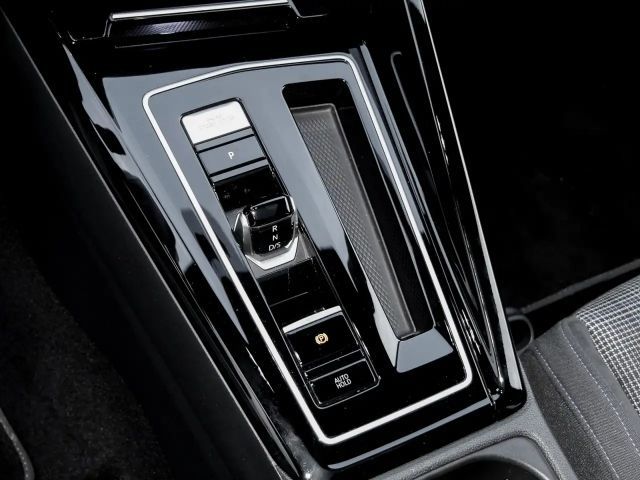 Volkswagen Golf GTE Golf VIII IQ.Drive