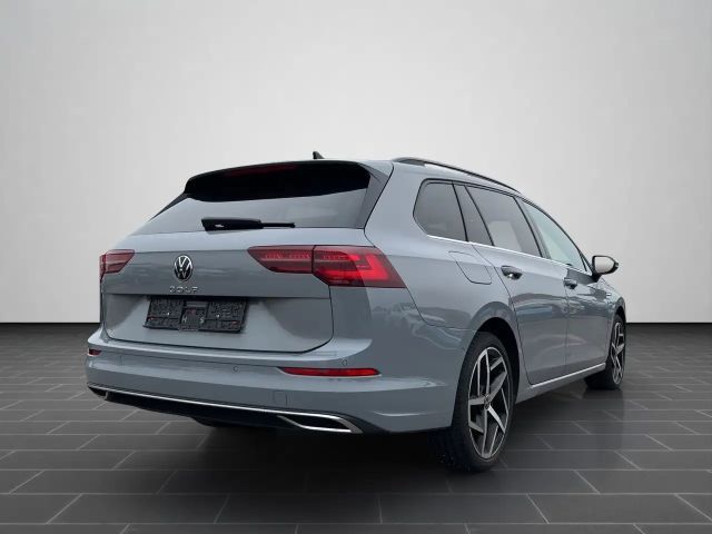 Volkswagen Golf DSG Style Variant