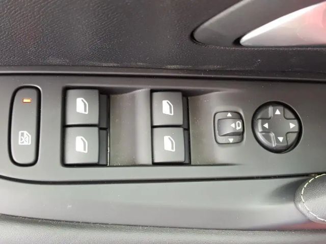 Peugeot E-208 GT-Line