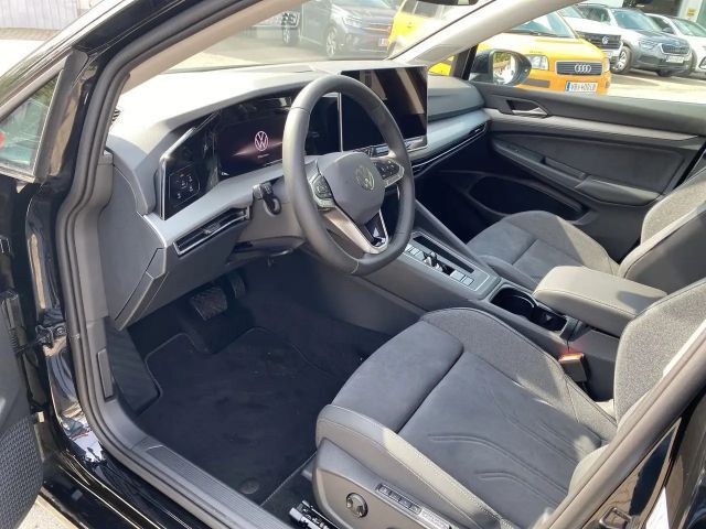 Volkswagen Golf DSG Life Variant