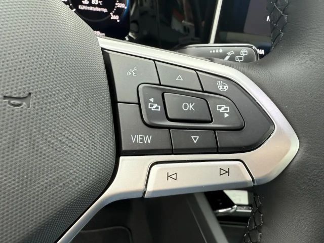 Volkswagen Golf 1.5 eTSI DSG Golf VIII