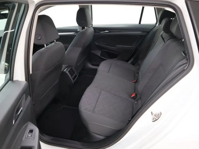 Volkswagen Golf DSG Life Variant