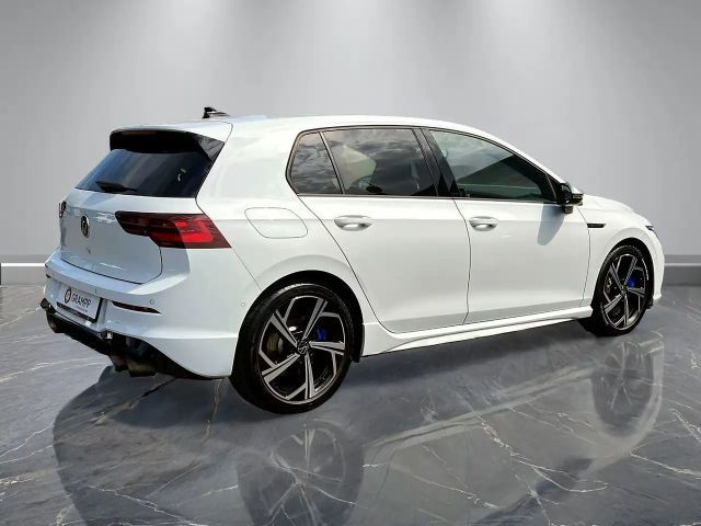 Volkswagen Golf "R" +DCC+AKRAPOVIC+LEDER+MATRIX+ASSISTS+
