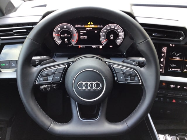 Audi A3 35 TDI S-Line S-Tronic Sedan