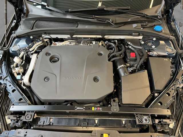 Volvo V60 18'