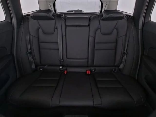 Volvo V60 Dark Hybrid T8 Ultra