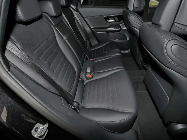 Mercedes-Benz GLC 300 4MATIC AMG Line