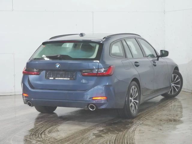 BMW 320 320d Touring