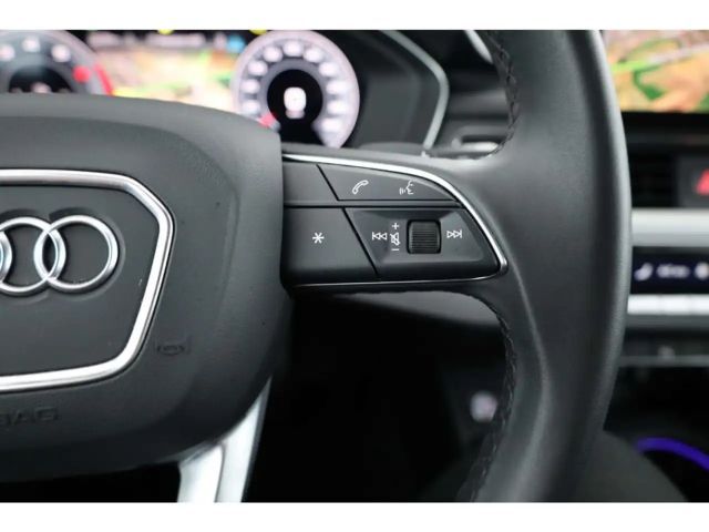 Audi A4 40 TFSI Avant Competition S-Line