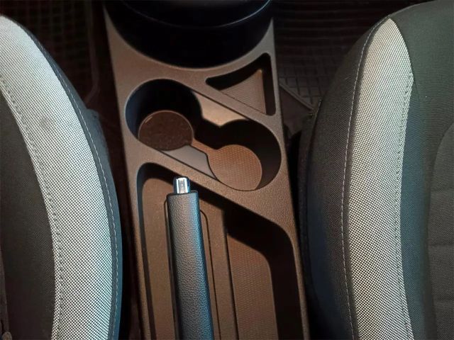 Hyundai i10 i Line Plus 1,0 MT a3bp0