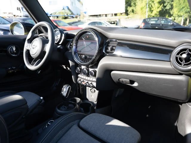 MINI Cooper Cabrio Classic Trim FACEL. LED NAVI