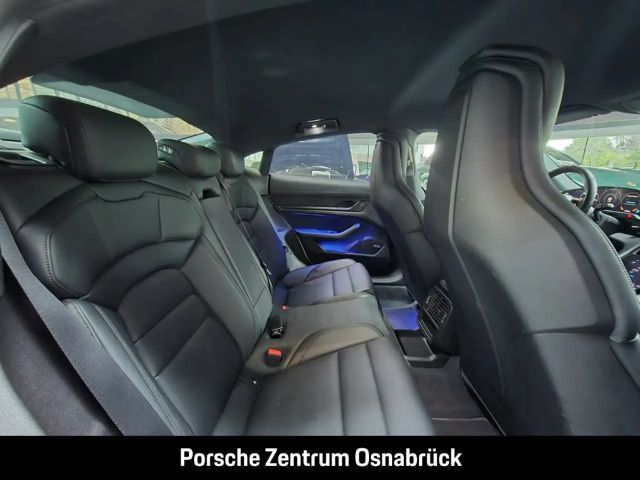 Porsche Taycan 4S