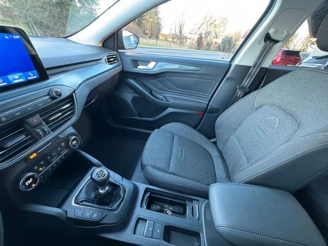 Ford Focus Active Wagon